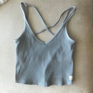 Vuori Ribbed Crop Light Blue/Grey. Size Small
